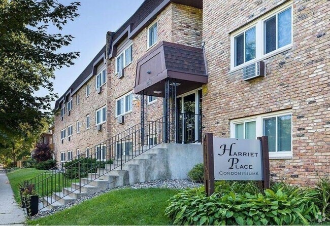 1223 1/2 Rose Vista Ct, Roseville, MN 55113 - Condo for Rent