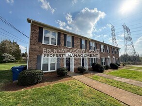 Building Photo - 9116 Parktop Ln NW