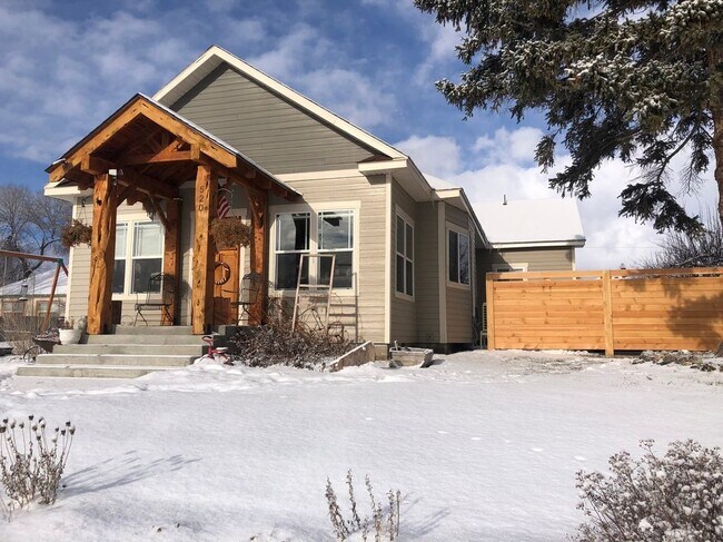 Foto del edificio - 520 2nd St