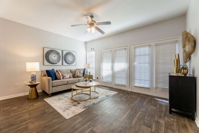 Foto del edificio - 8550 Easton Commons Dr