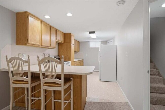 Building Photo - "Charming 2-Bedroom Duplex Retreat on Eccles Ave – Spacious 1,256 Sq Ft Home in Ogden!"