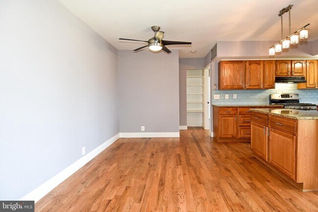 Foto del edificio - 3700 N Rosser St