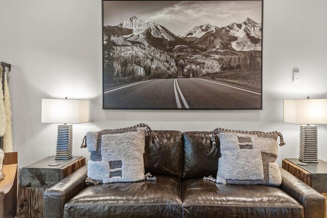 Foto del edificio - 404 Adams Ranch Rd