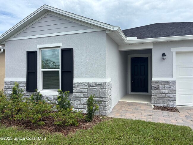 Foto del edificio - 724 Hatton Ln SE