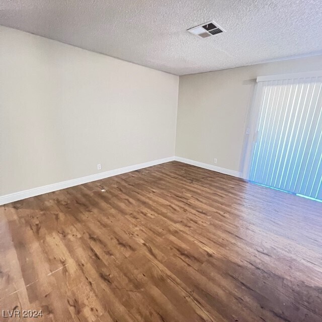 Building Photo - 3151 N Soaring Gulls Dr