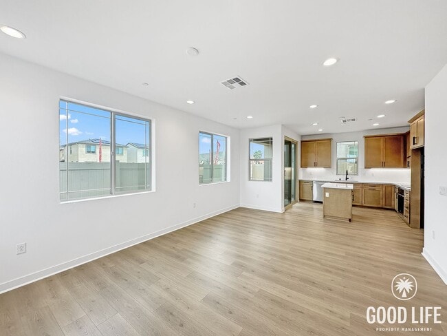 Foto del edificio - Brand-New Luxury 4BR Home in Menifee | 1,650 Sq Ft | Never Lived In