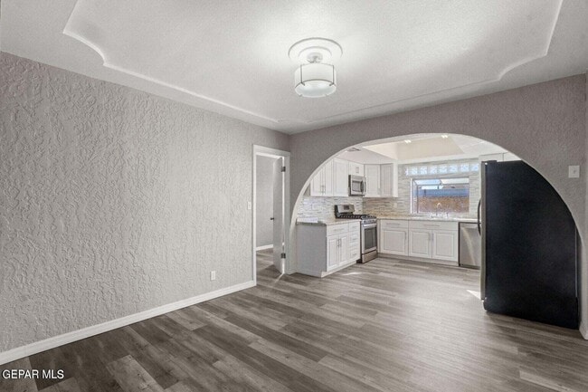 Building Photo - 11200 Warcloud Ave