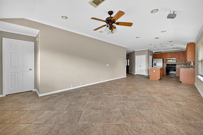 Foto del edificio - 17119 Shadow Ledge Dr