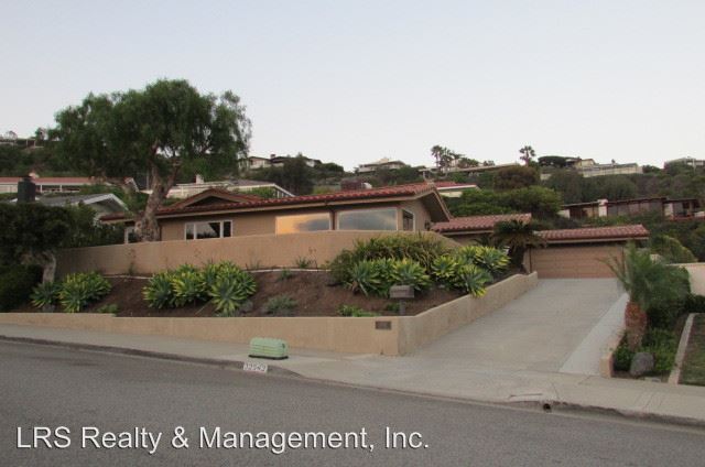 Primary Photo - 32542 Adriatic Dr