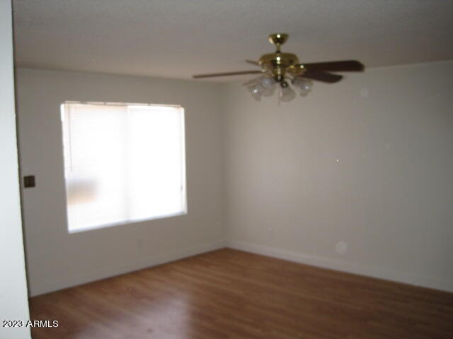 Building Photo - 132 E Olive Ave
