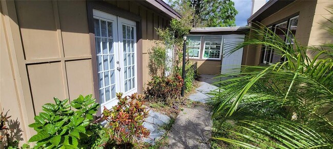 Foto del edificio - 4425 Fairview Ave