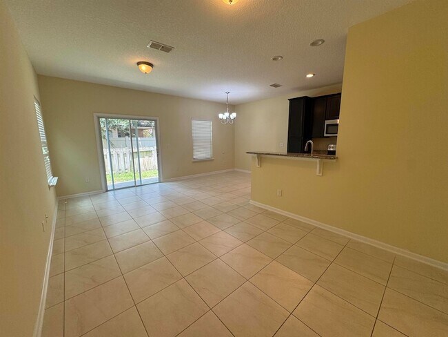 Foto del edificio - 126 Moultrie Village Ln