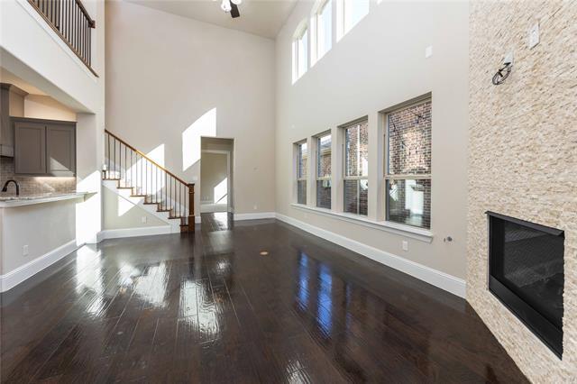 Foto del edificio - 3025 Hurstwood Dr