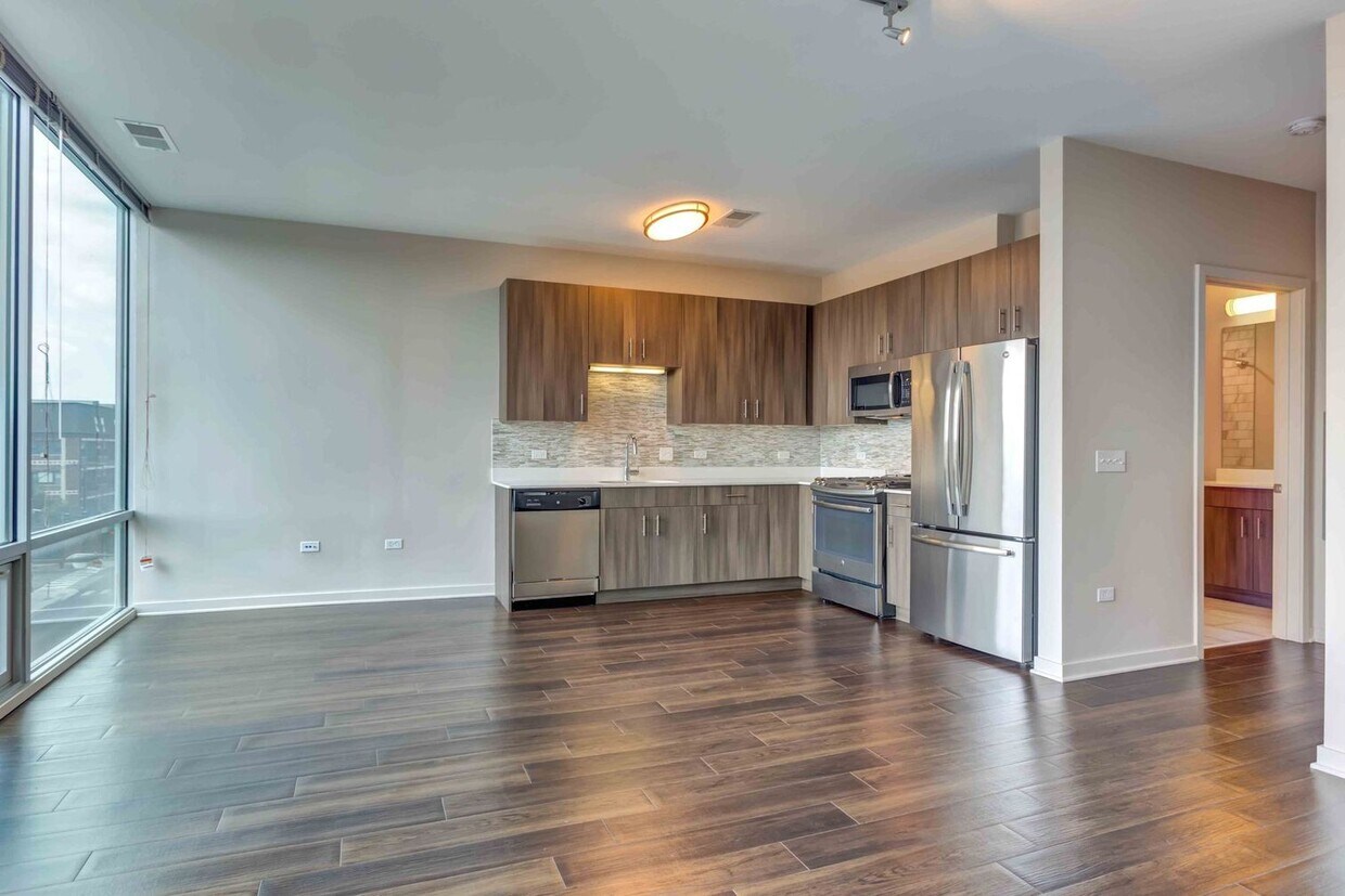 Foto principal - 1814 W Chicago Ave