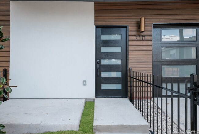 Foto del edificio - 710 Atlanta Ave