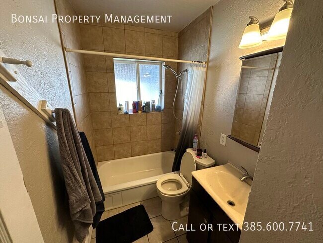 Foto del edificio - 2577 S 700 E