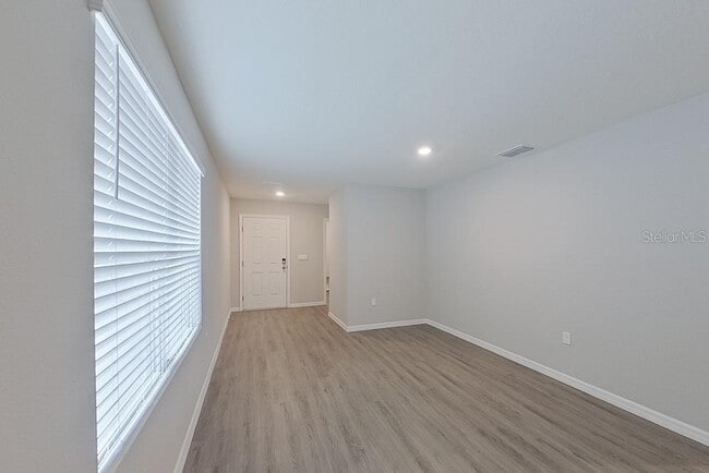 Building Photo - 8590 SW 44th Ct
