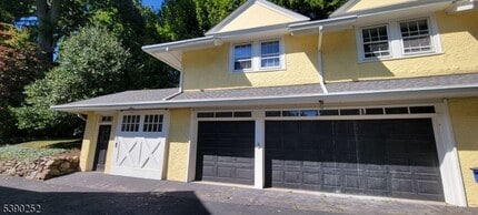9 Lincoln St