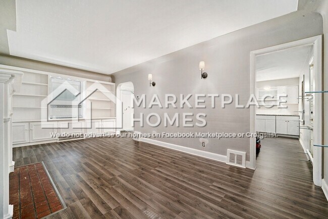 Building Photo - 11233 McKinney St