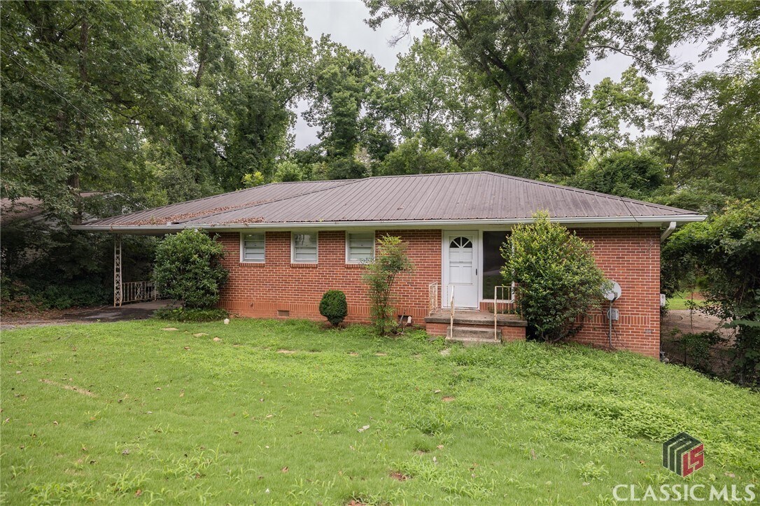 Primary Photo - 505 Woodland Hills Dr