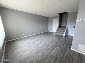 Building Photo - 3326 W Las Palmaritas Dr