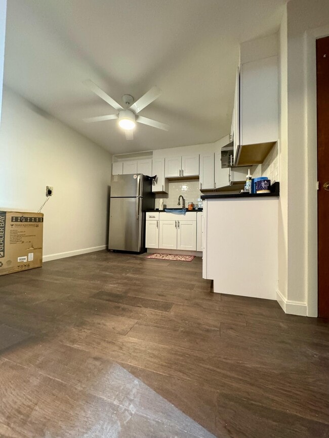 Building Photo - 15 Walbridge St