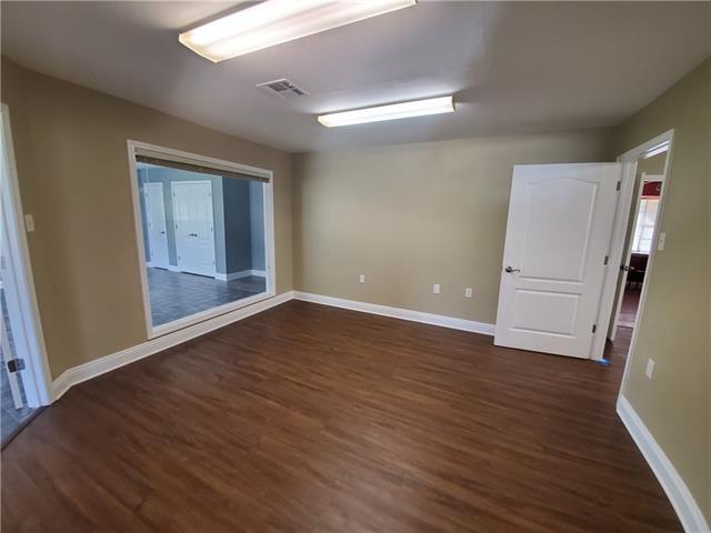 Building Photo - 30950 LA-23