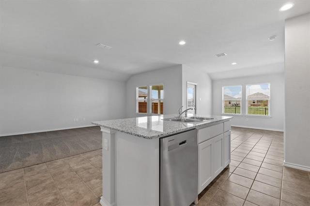 Building Photo - 404 Destin Dr