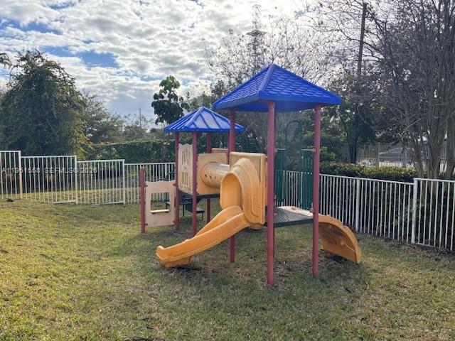 Foto del edificio - 5457 SW 41st St