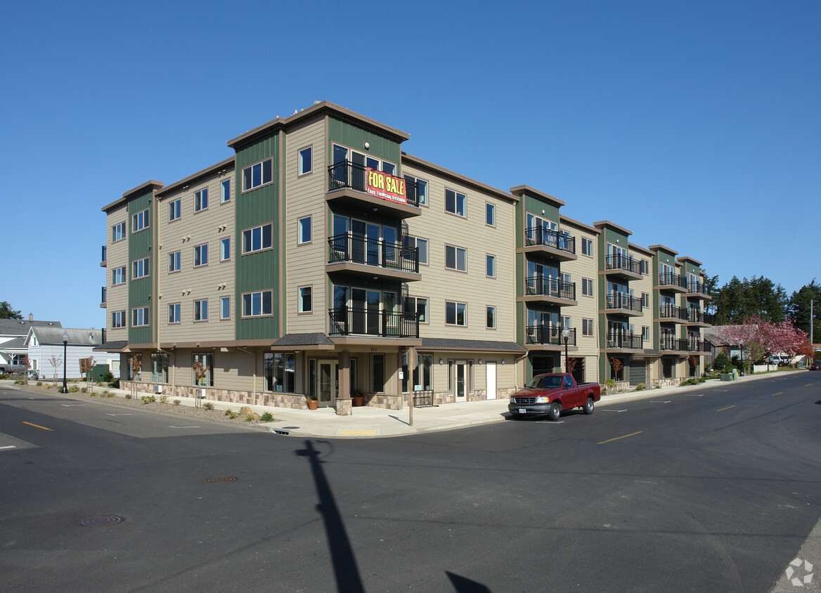 Primary Photo - North Bay Condominiums