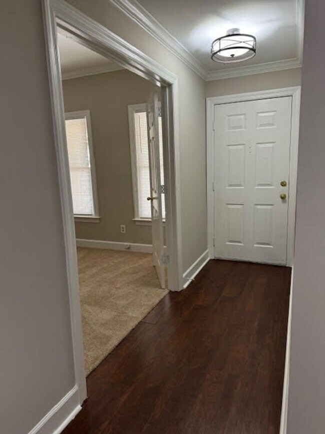 Foto del edificio - Spacious 2BR/2BA Green Hills Condo – Prime...
