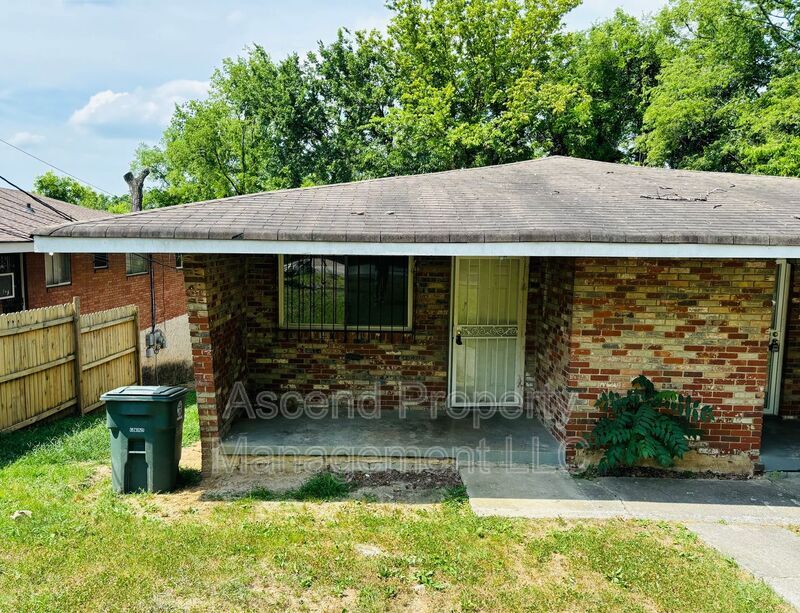 Primary Photo - 2506 Laura St