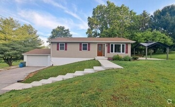 Building Photo - 1218 Hoff Rd