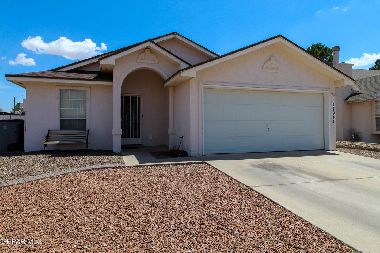 Foto principal - 11944 Spire Terrace Dr