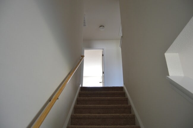 Foto del edificio - 117 Quail Springs Rd