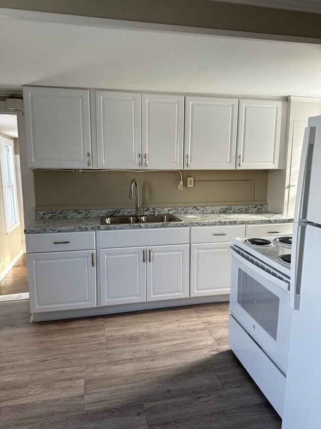 Foto del edificio - 2 Hanscom Ave