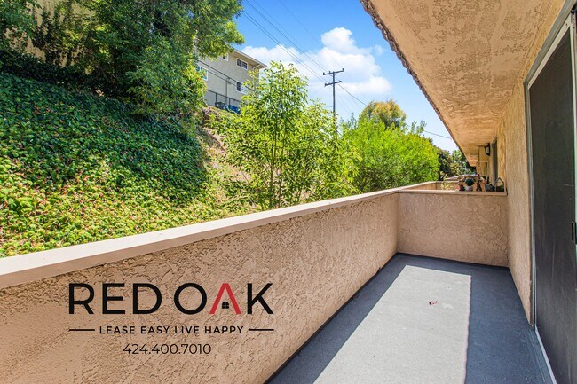 Foto del edificio - 821 N Wilcox Ave