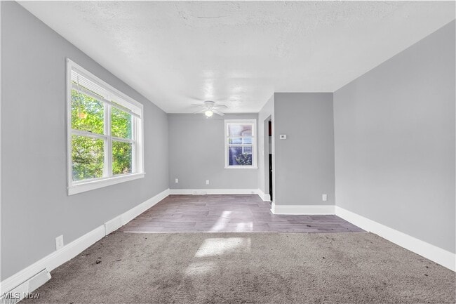 Building Photo - 9702 Laird Ave