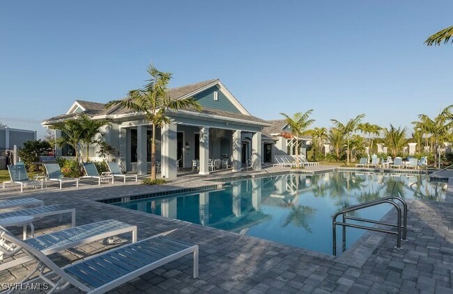 Building Photo - 2567 Seychelles Dr