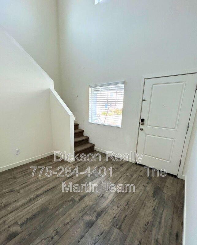 Building Photo - 1297 Old Barn Rd