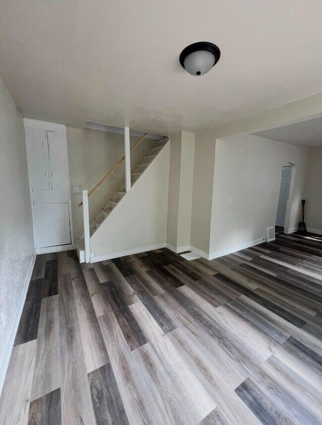Foto del edificio - 2736 N 52nd St