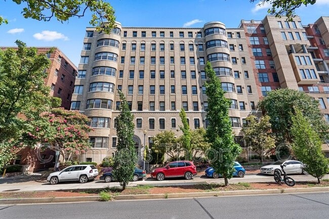 Photo - 2515 K St NW Apartment