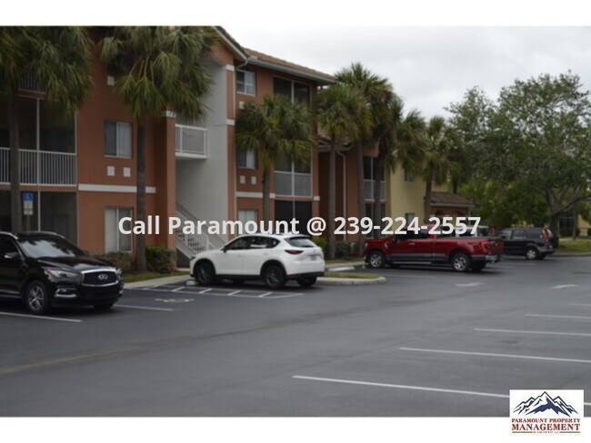 Building Photo - Private 3 Bedroom Ground Floor Condo