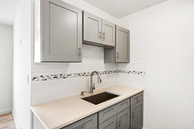 Foto del edificio - 5726 N. Winthrop