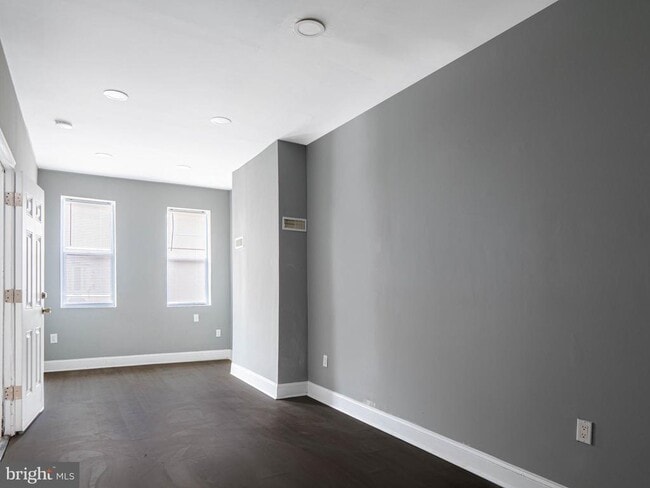 Building Photo - 2327 N Carlisle St