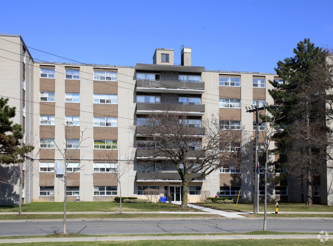 Building Photo - Trudelle Court Apartments