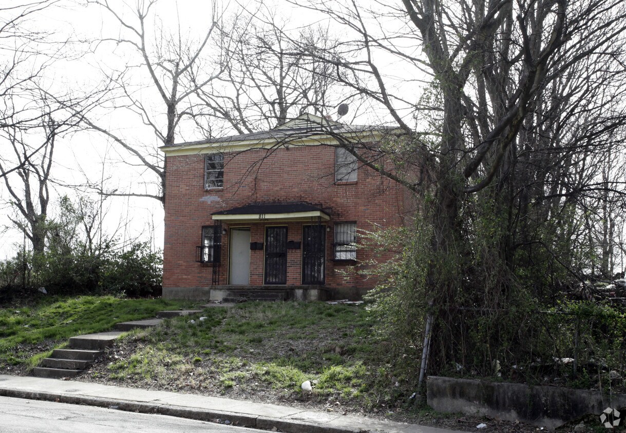 Building Photo - 811 Mississippi Blvd
