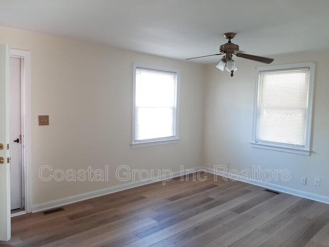 Building Photo - 437 Lenox Ave