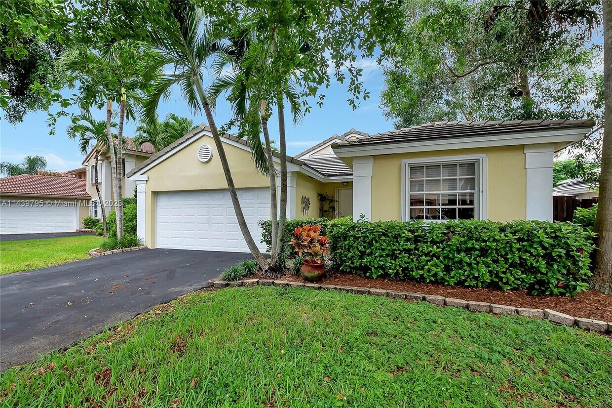 Primary Photo - 4534 SW 147th Ct