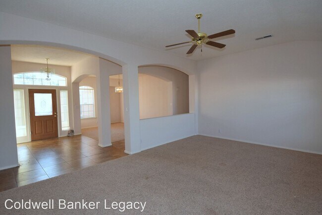 3 br, 2 bath House - 8615 Brighton Dr NE photo'